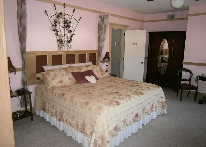 Francies Inn Du Quoin