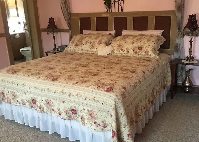Отель типа "постель и завтрак" Francies Inn