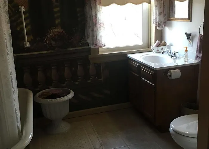 Отель типа "постель и завтрак" Francies Inn 3*